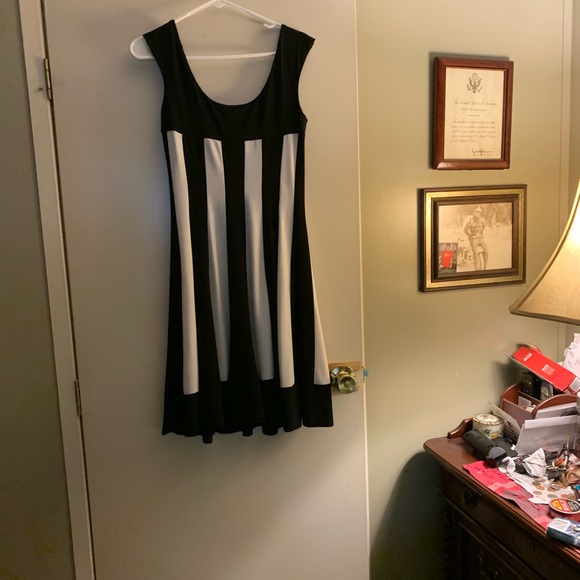 Connected apparel - Picture 2 of 2